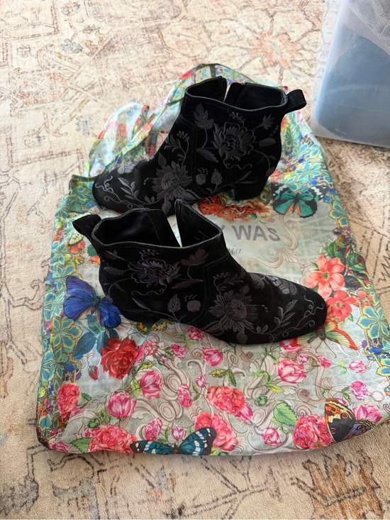 Johnny Was Shoes - Johnny Was Black Floral Velvet Ankle Boots - Women's Stylish Booties